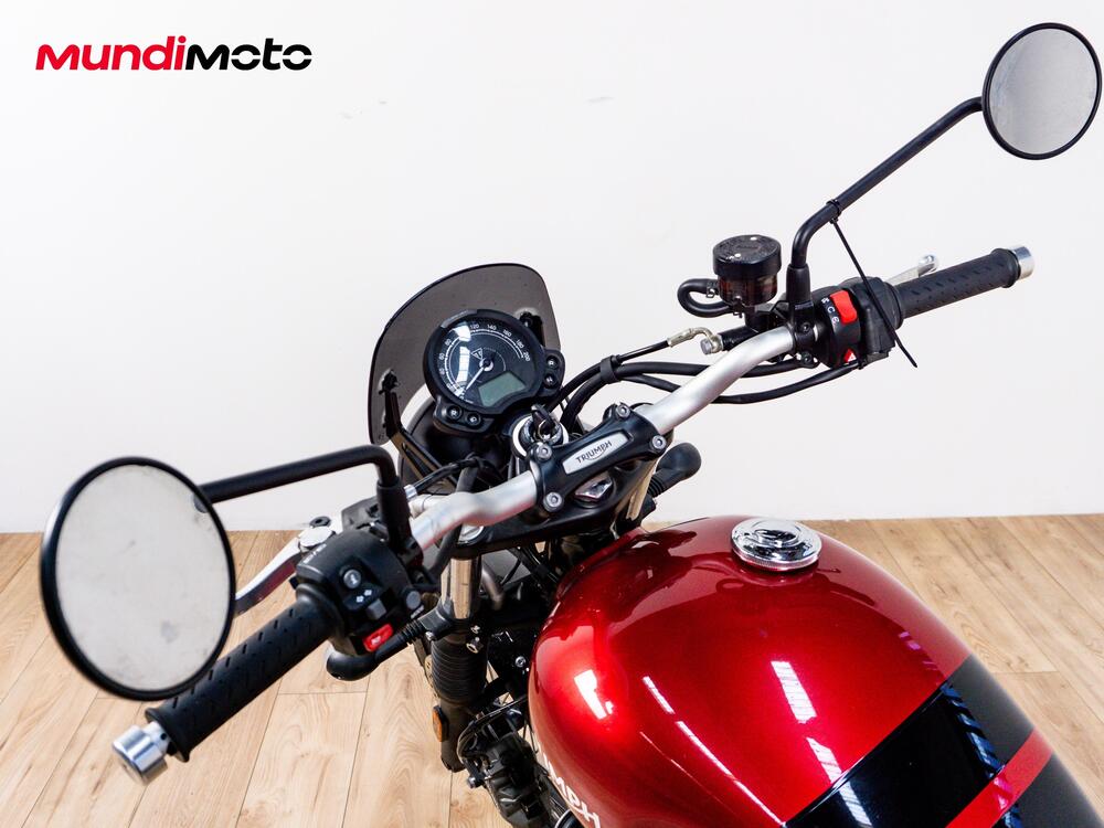 Triumph Scrambler 900 Stealth Edition (2024) (11)