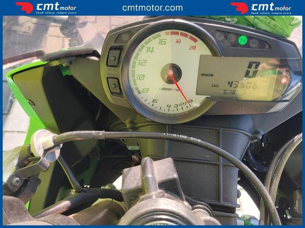 Kawasaki Ninja 600 ZX-6R (2009 - 16) (9)