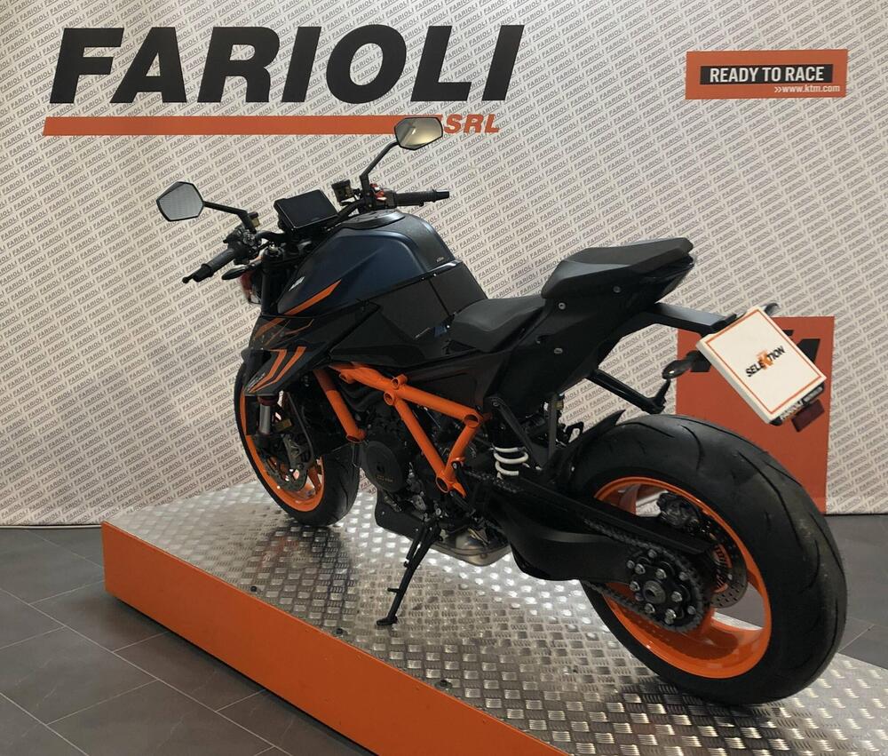 KTM 1290 Super Duke R (2022 - 23) (5)