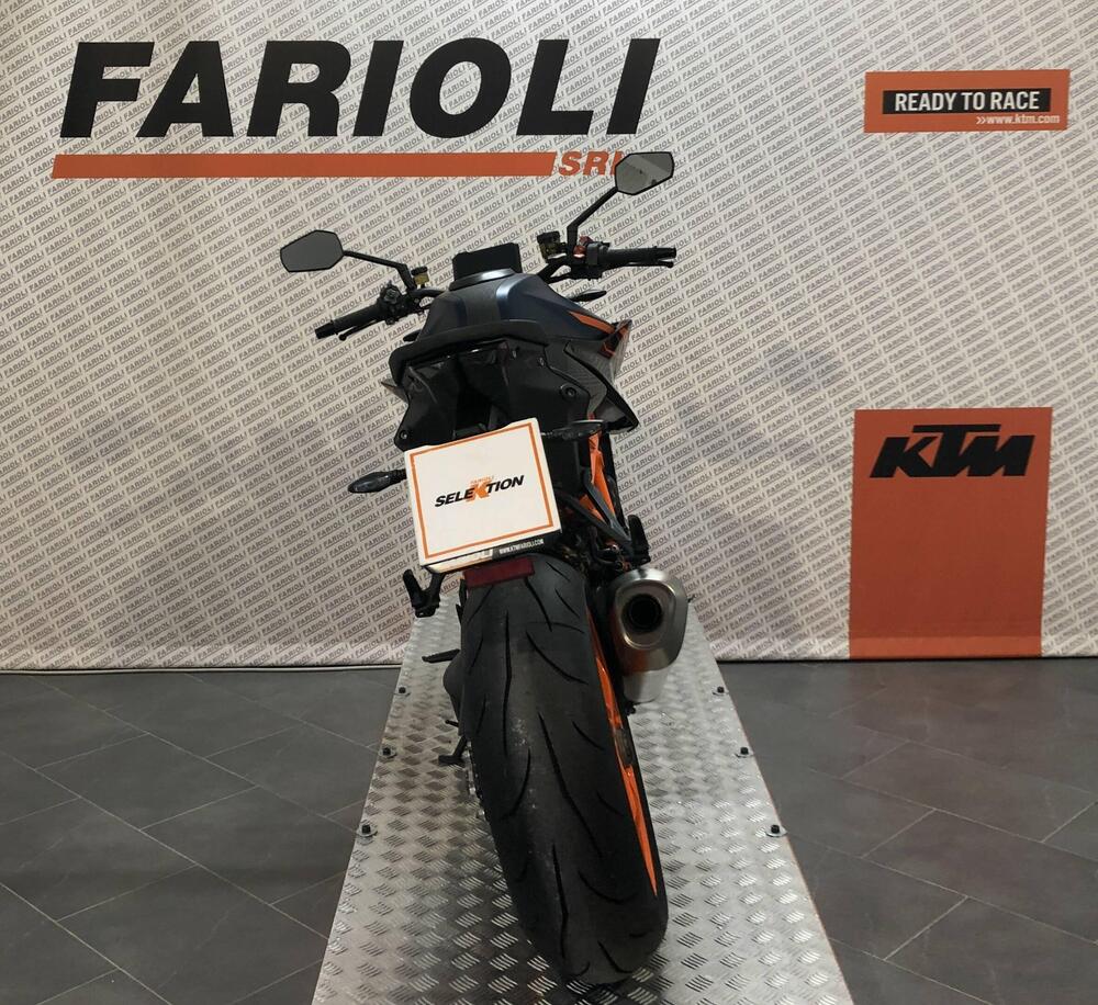 KTM 1290 Super Duke R (2022 - 23) (14)