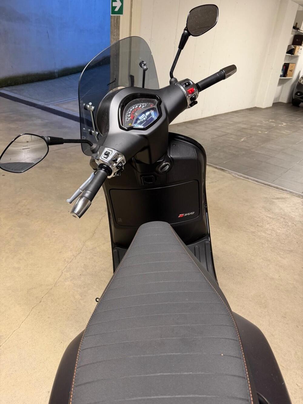 Vespa GTS 300 Super Sport (2023 - 24) (5)