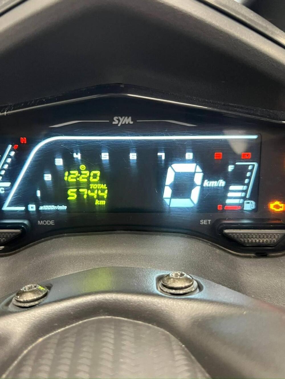 Sym Joyride 300 (2022 - 24) (4)