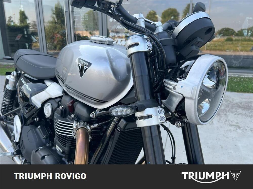 Triumph Speed Twin 1200 (2025 - 26) (2)