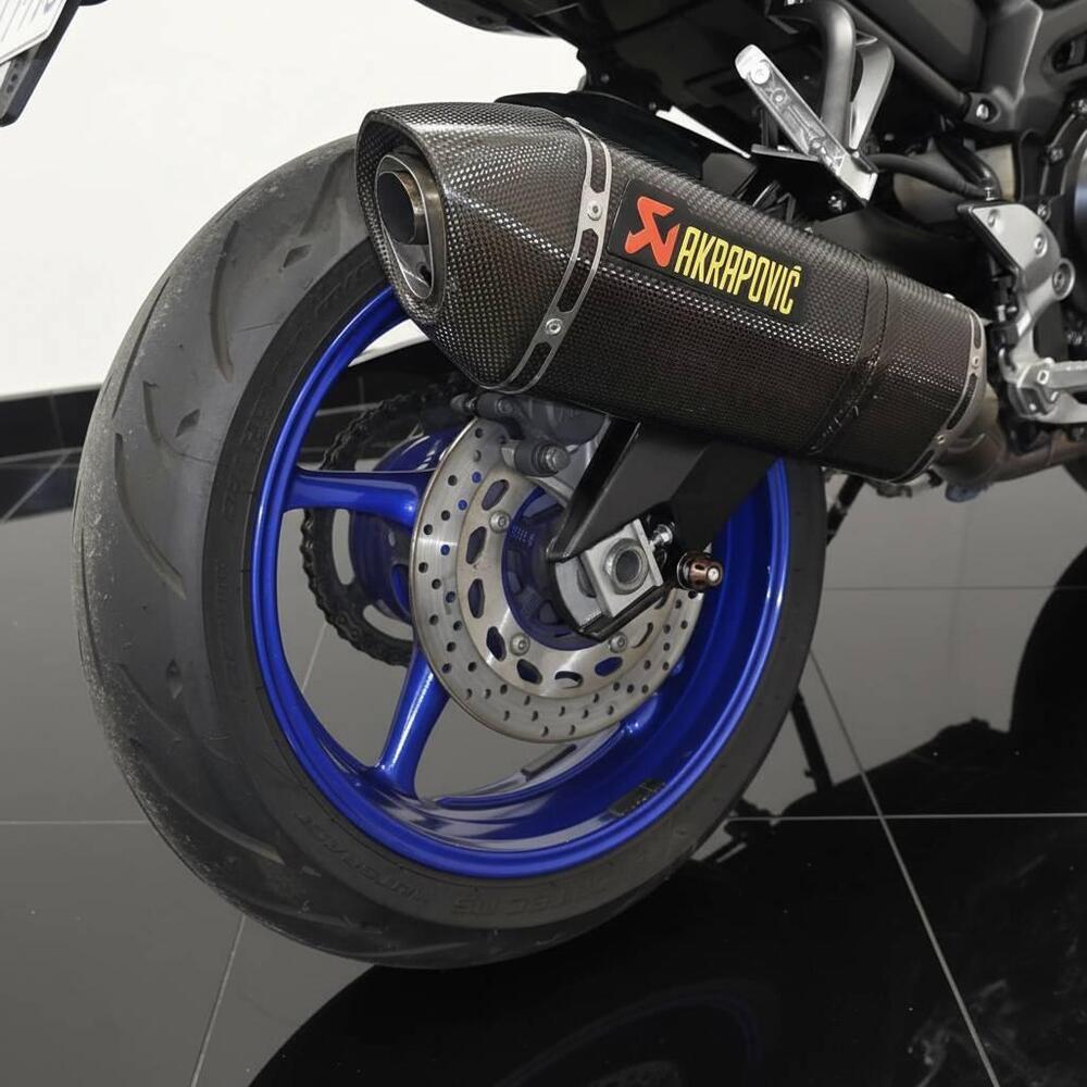 Yamaha FZ8 (2010 - 12) (7)