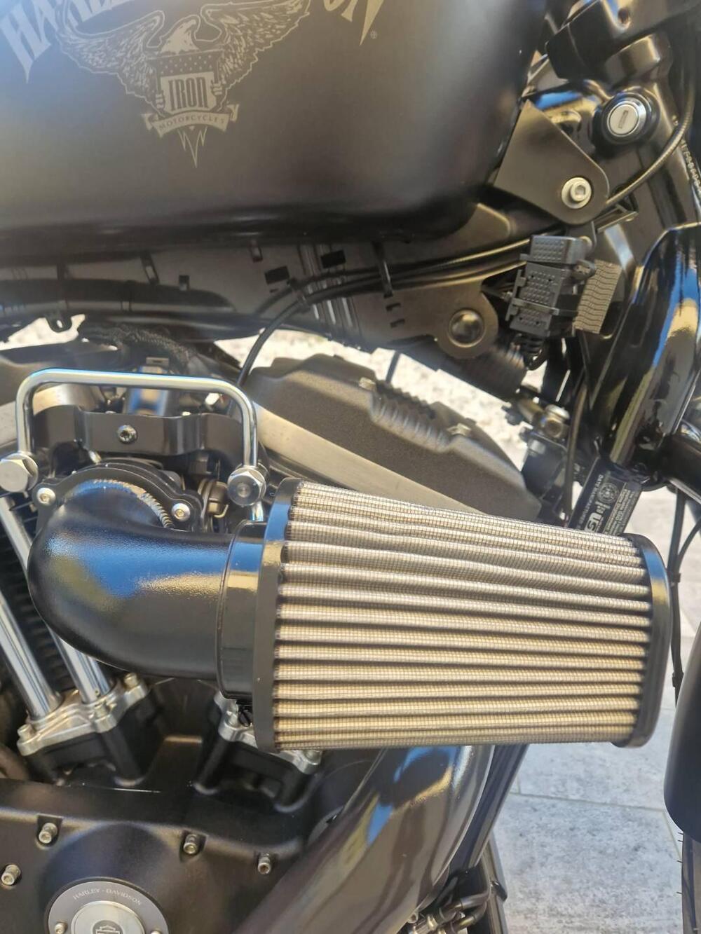 Harley-Davidson 883 Iron (2014 - 16) - XL 883N (6)