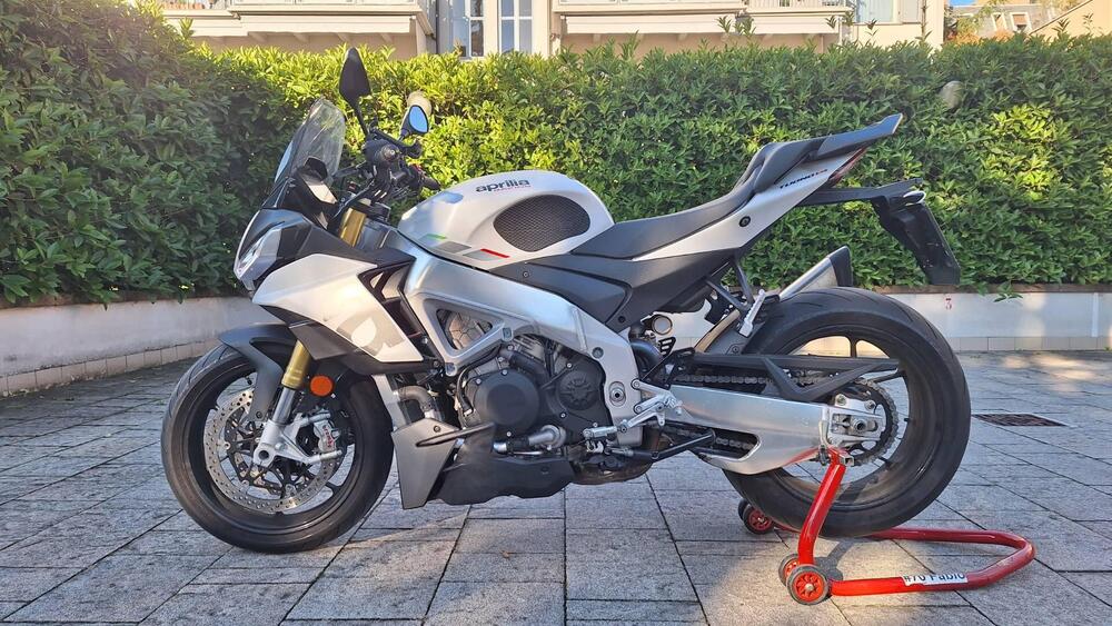 Aprilia Tuono V4 (2021 - 24) (2)