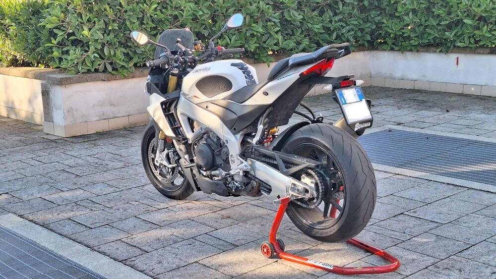 Aprilia Tuono V4 (2021 - 24) (5)