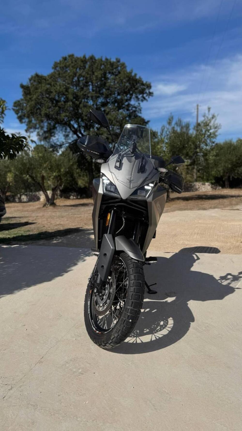 Moto Morini X-Cape 650 (2021 - 26) (4)