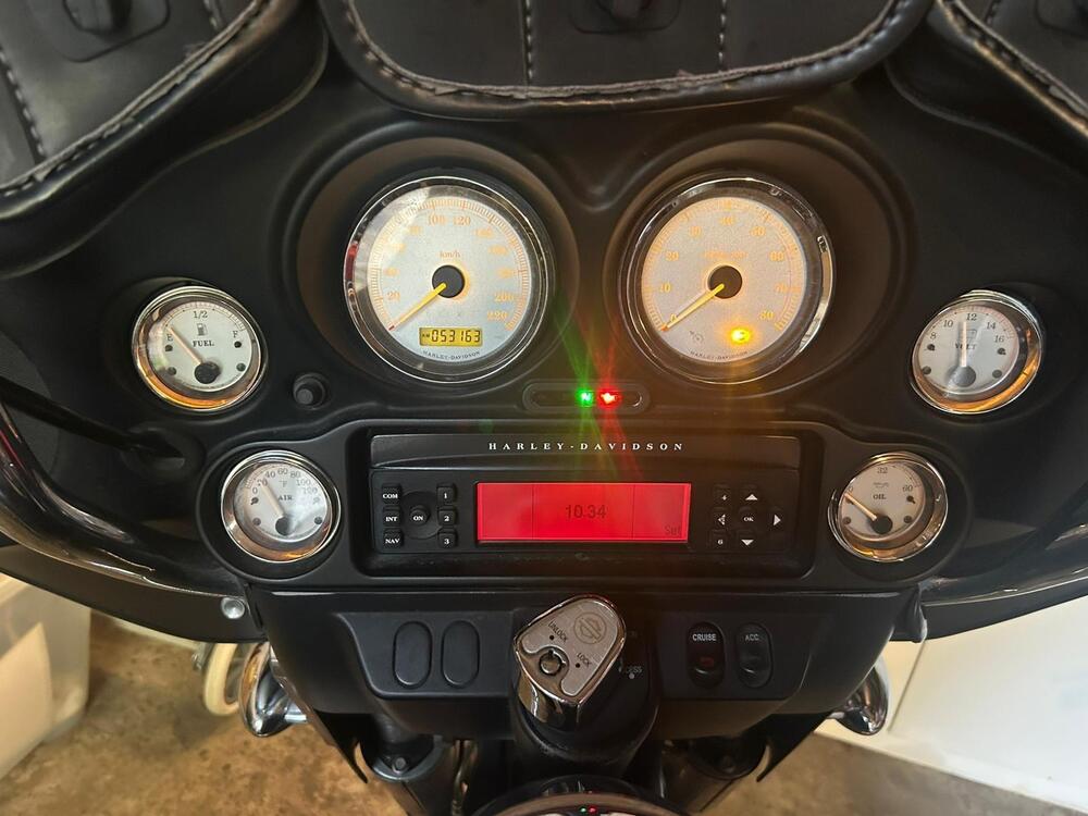 Harley-Davidson 1584 Street Glide (2008 - 10) - FLHX (5)