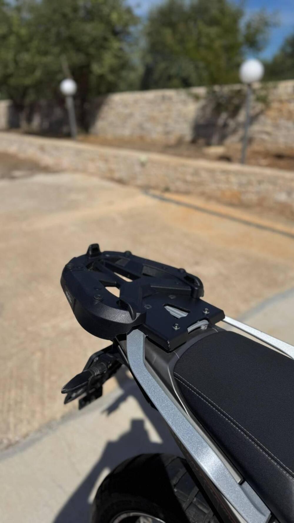 Moto Morini X-Cape 650 (2021 - 26) (6)