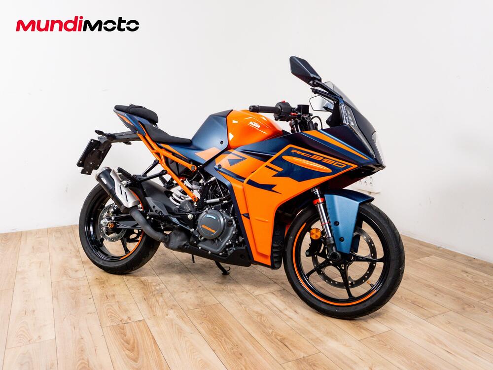 KTM RC 390 (2022 - 26) (2)
