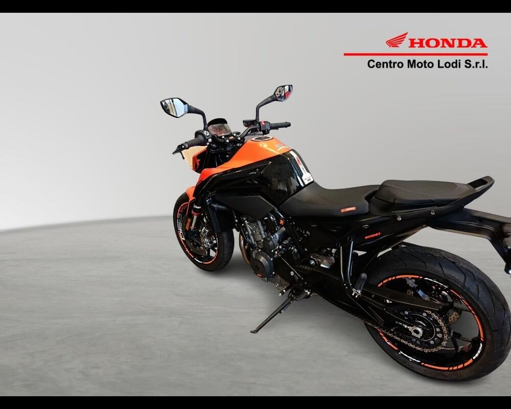 KTM 890 Duke (2021 - 23) (6)
