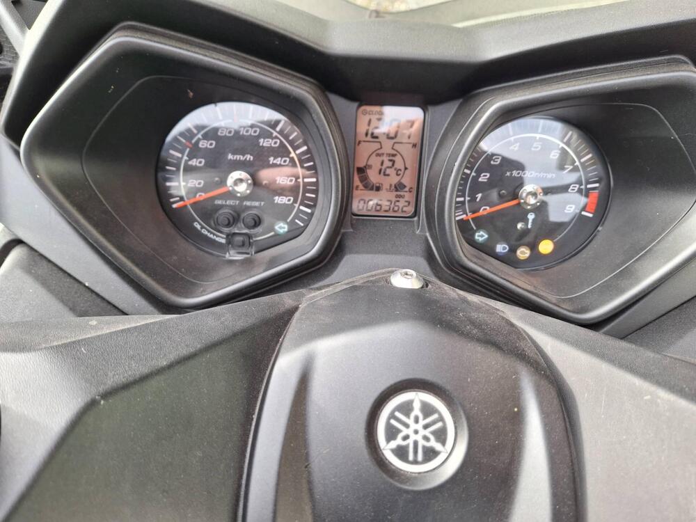 Yamaha X-Max 400 ABS (2013 - 16) (6)