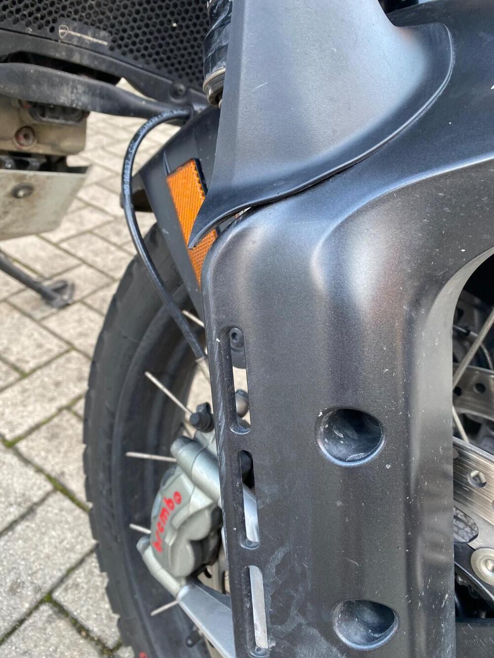 Ducati DesertX (2022 - 25) (6)