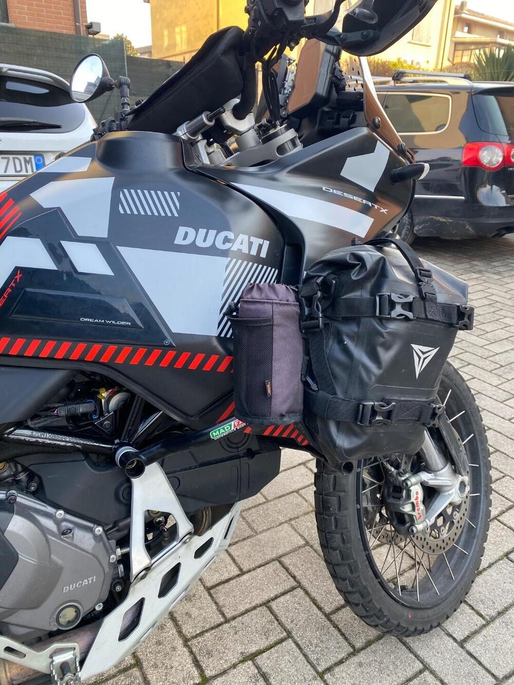 Ducati DesertX (2022 - 25) (17)