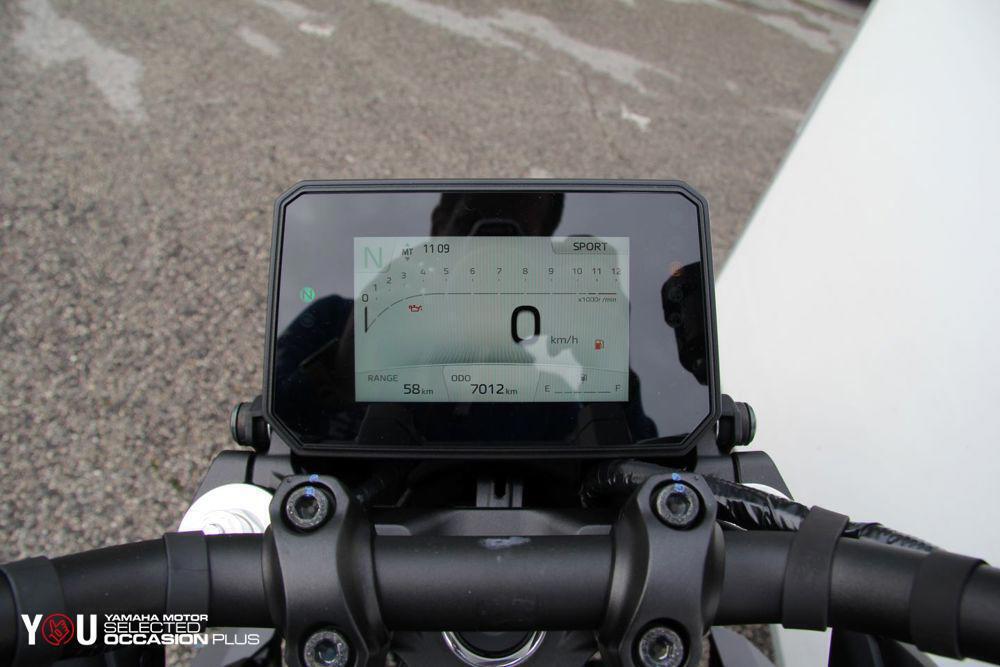 Yamaha MT-09 Y-AMT (2024 - 26) (5)