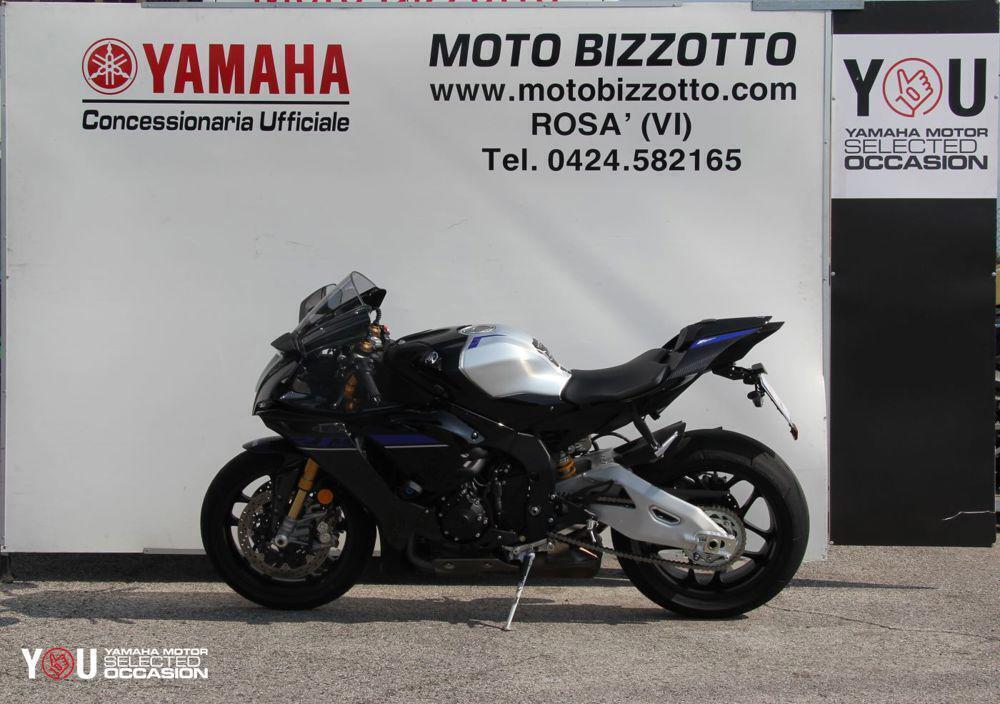 Yamaha YZF R1M (2020 - 25) (2)