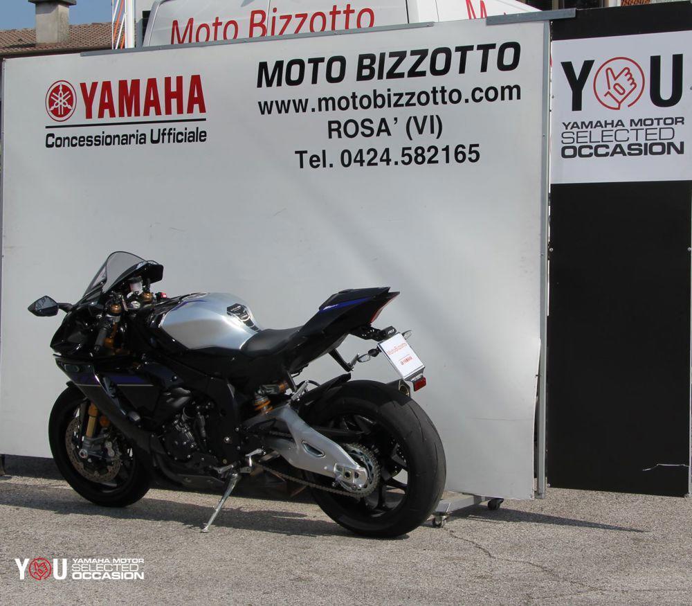 Yamaha YZF R1M (2020 - 25) (4)