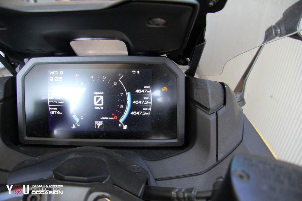 Yamaha T-Max 560 (2022 - 24) (5)