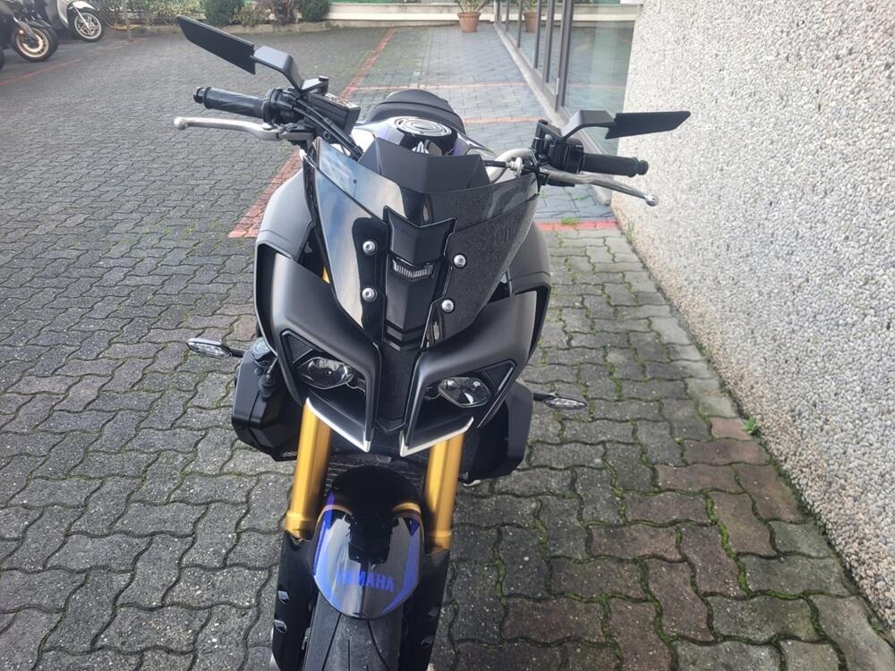 Yamaha MT-10 SP (2017 - 20) (2)