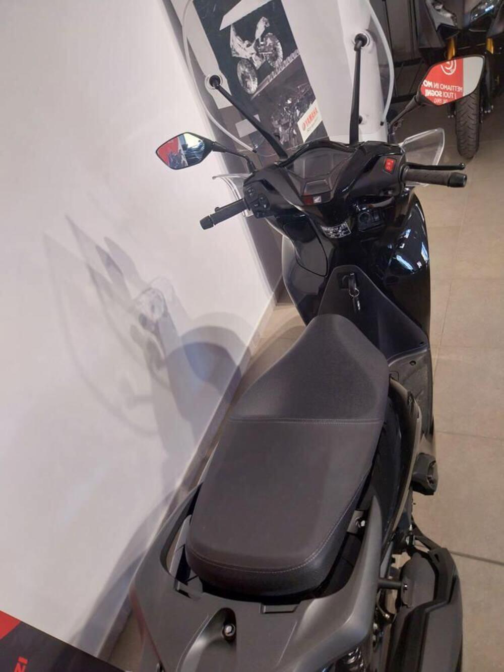 Honda SH 350 (2021 - 24) (3)