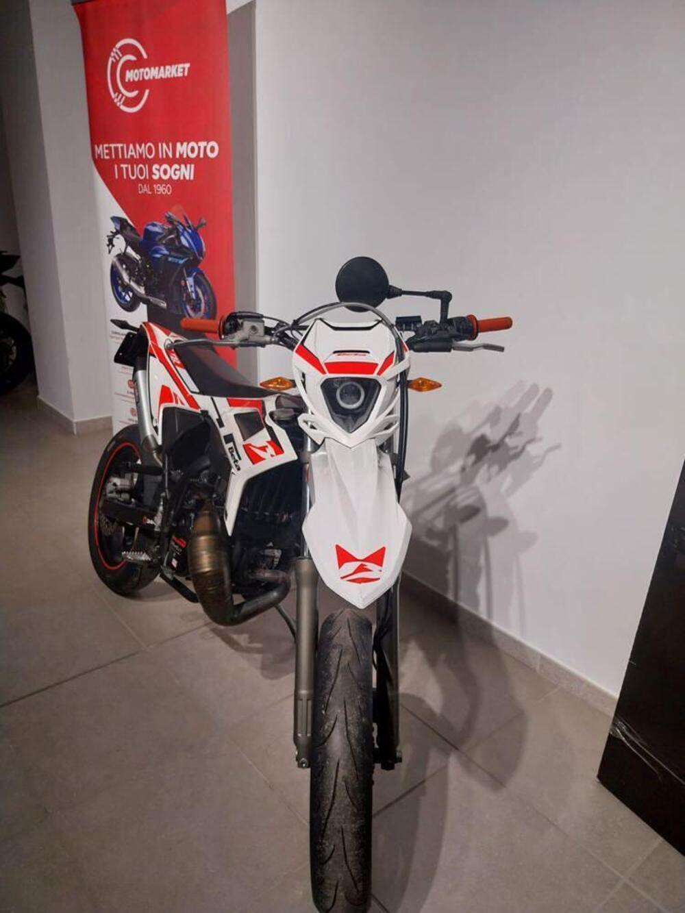 Betamotor RR 50 Motard - X Special Edition (2024 - 26) (3)