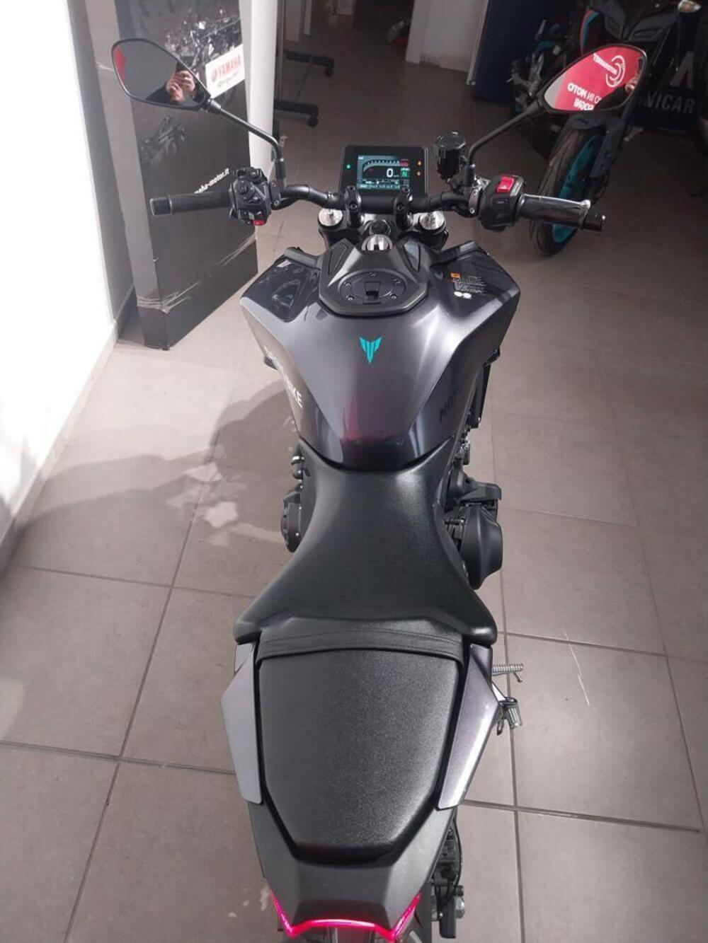 Yamaha MT-09 (2024 - 26) (2)