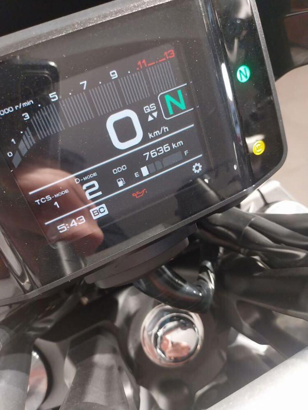 Yamaha MT-09 (2021 - 23) (2)