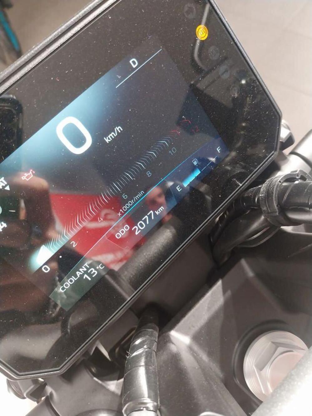 Yamaha MT-07 Y-AMT (2025 - 26) (5)