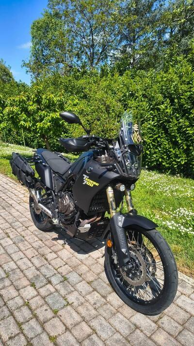 Yamaha T&eacute;n&eacute;r&eacute; 700 (2021) usata