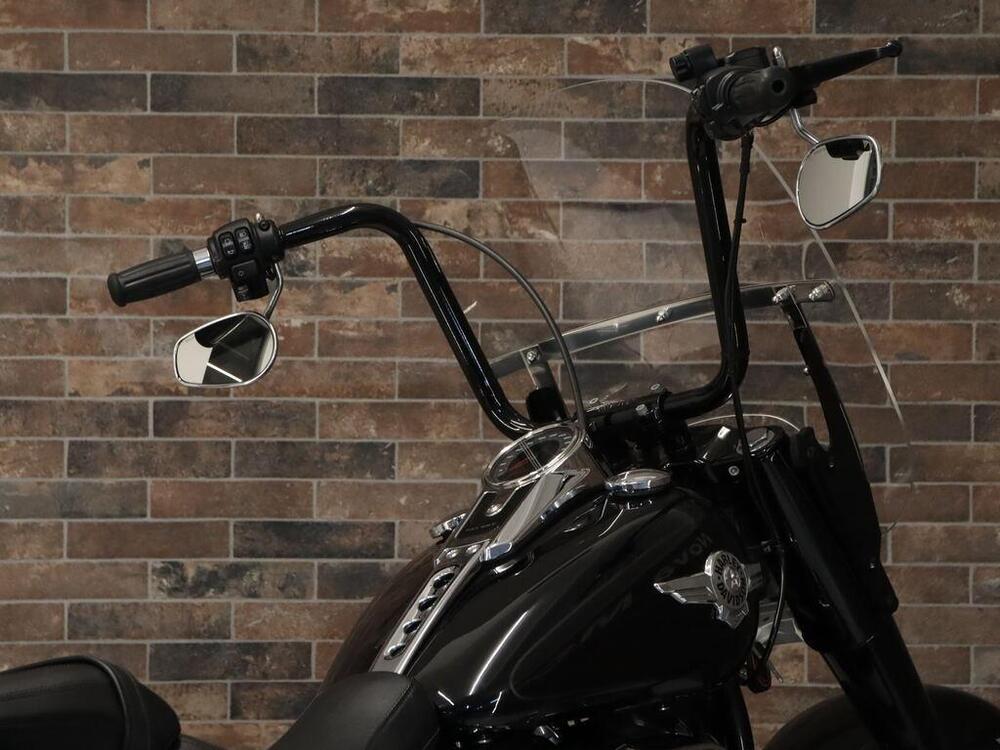 Harley-Davidson 114 Fat Boy (2018 - 20) - FLFBS (12)