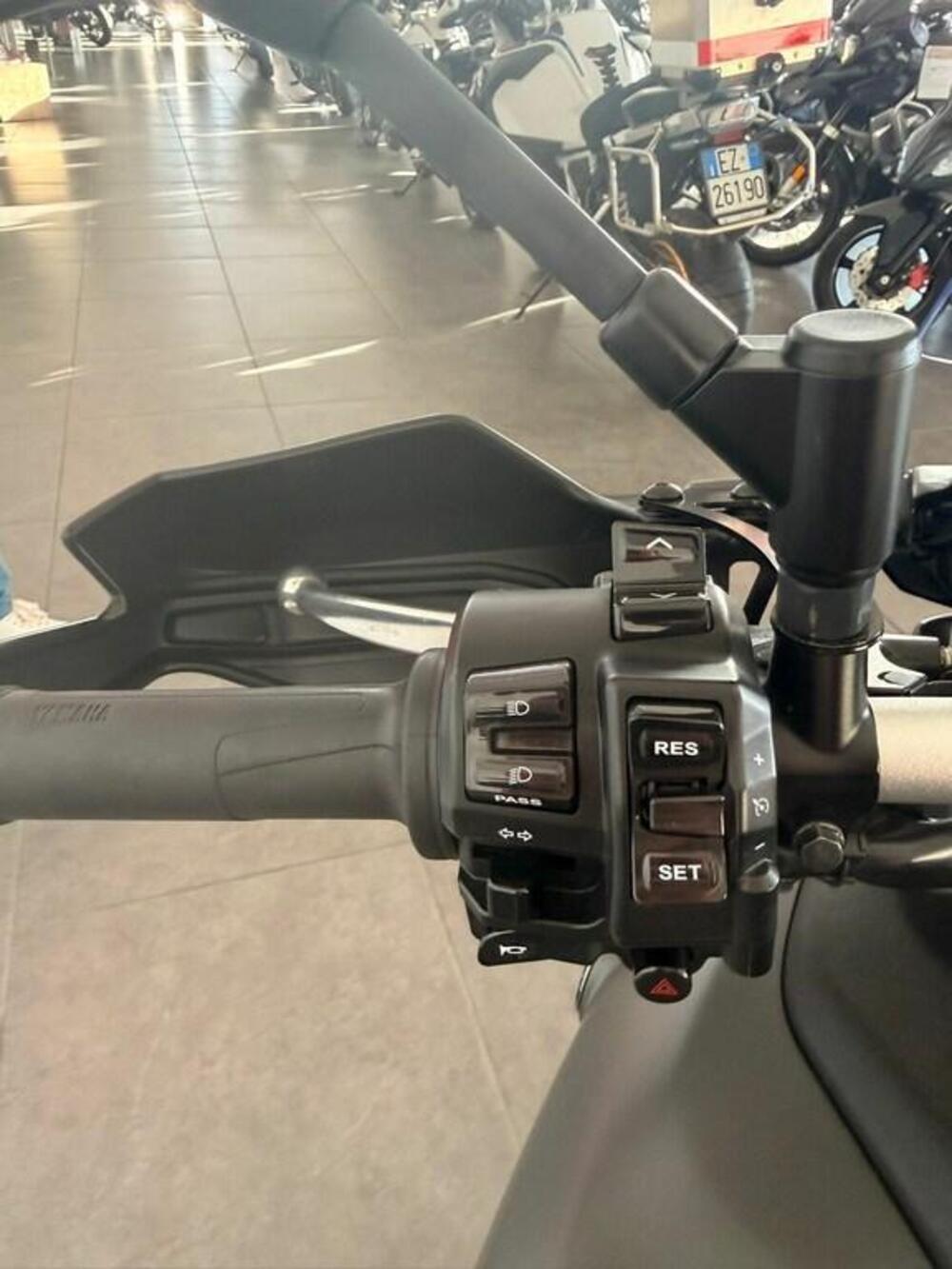 Yamaha MT-09 (2021 - 23) (9)