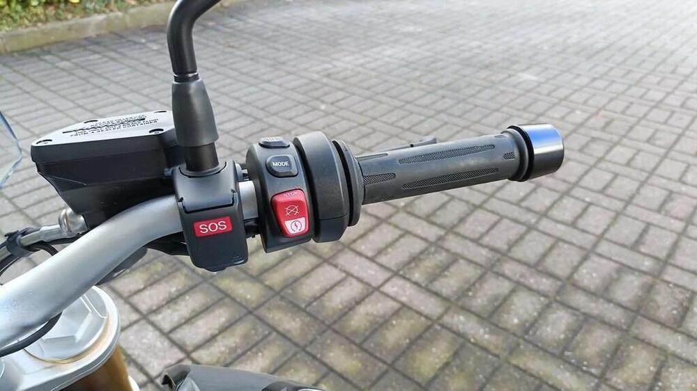 Bmw R 1250 R (2021 - 25) (15)