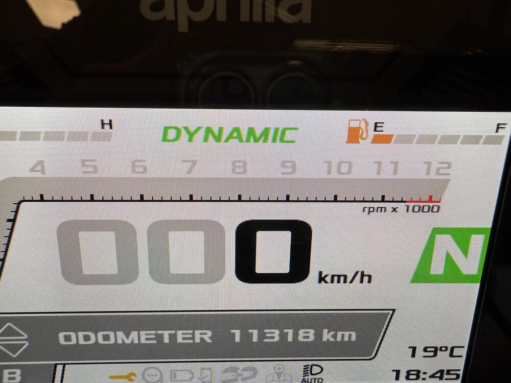 Aprilia Tuono 660 Factory (2022 - 24) (13)