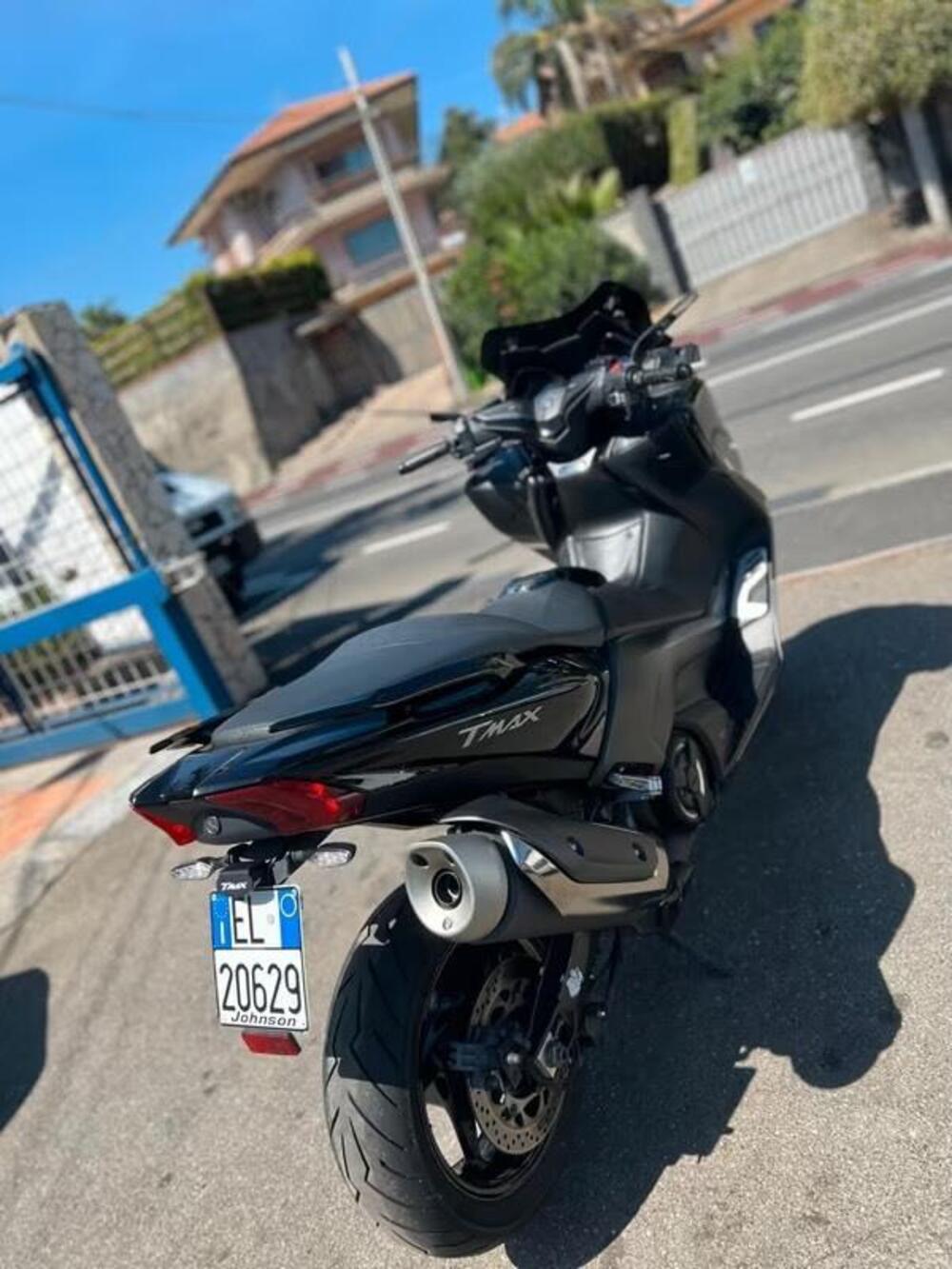 Yamaha T-Max 530 SX (2017 - 19) (3)