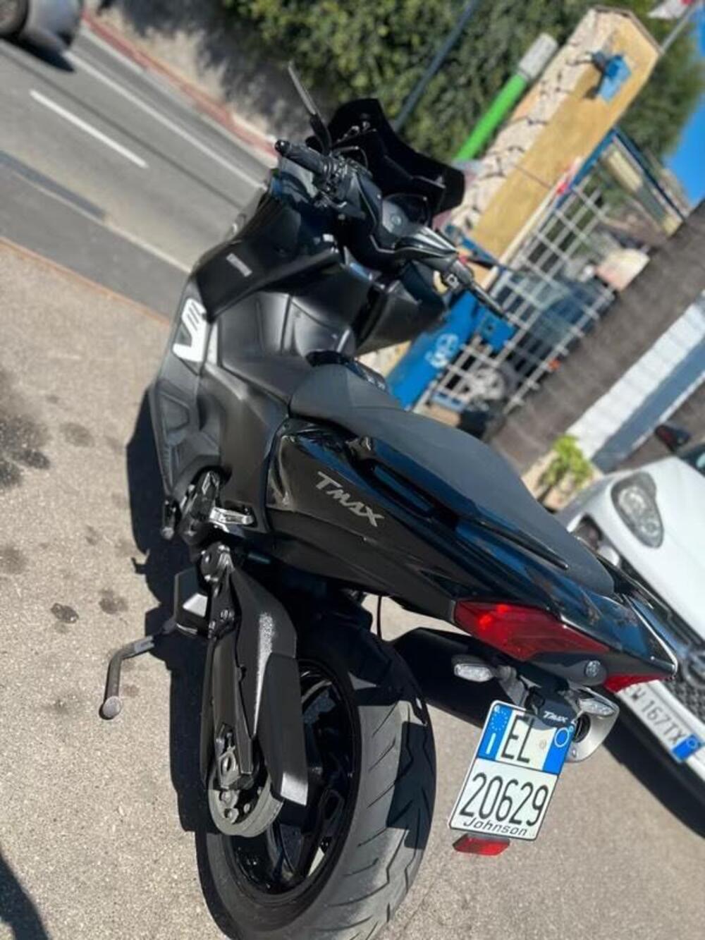 Yamaha T-Max 530 SX (2017 - 19) (4)