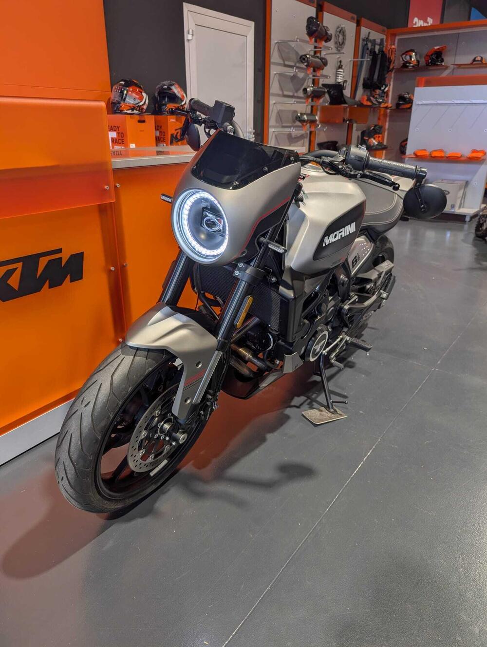 Moto Morini SEIEMMEZZO SCR (2022 - 26) (3)