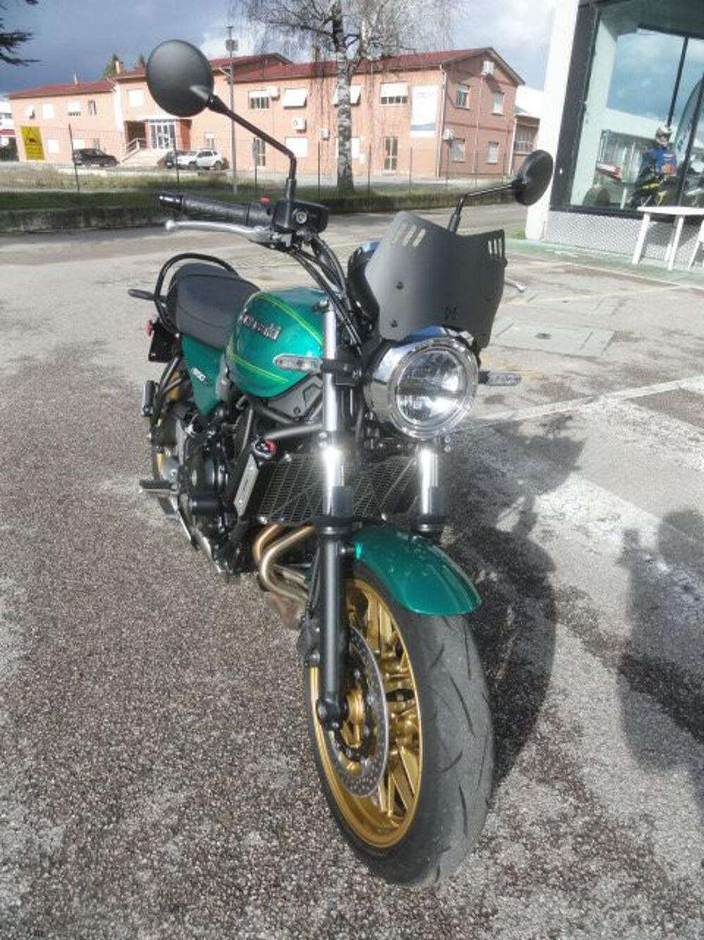 Kawasaki Z 650 RS (2022 - 24) (2)