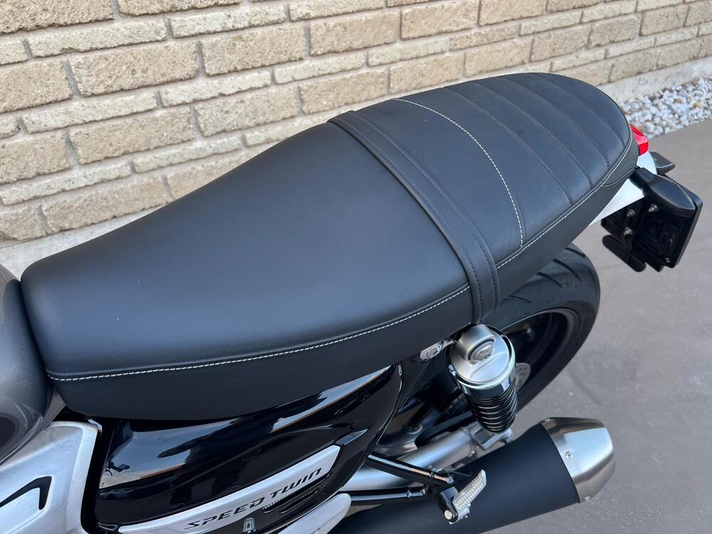 Triumph Speed Twin 1200 (2021 - 24) (4)