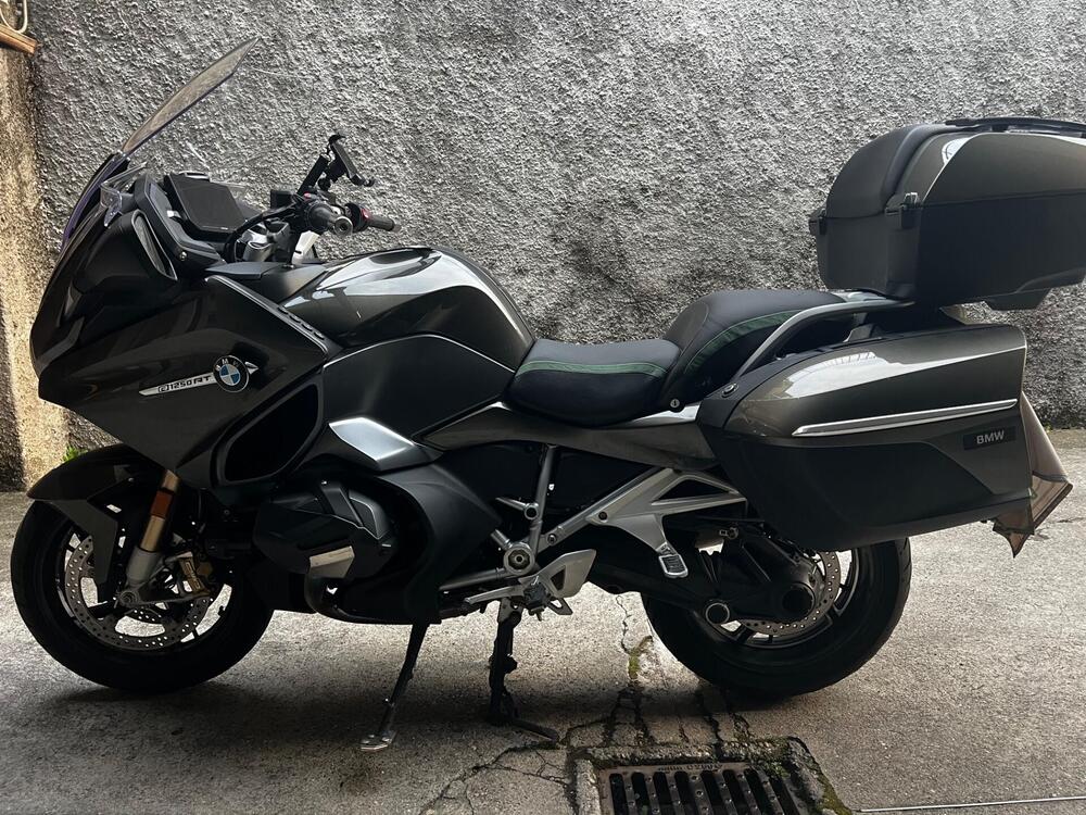 Bmw R 1250 RT (2021 - 25) (2)