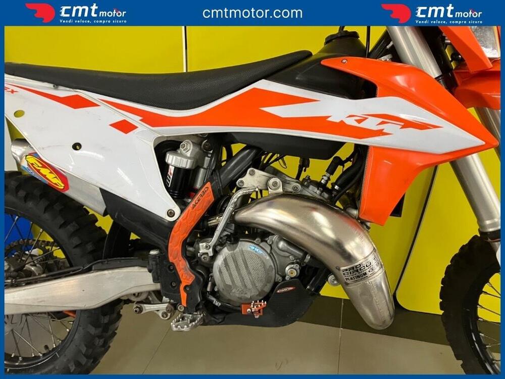 KTM 125 SX (2020) (3)