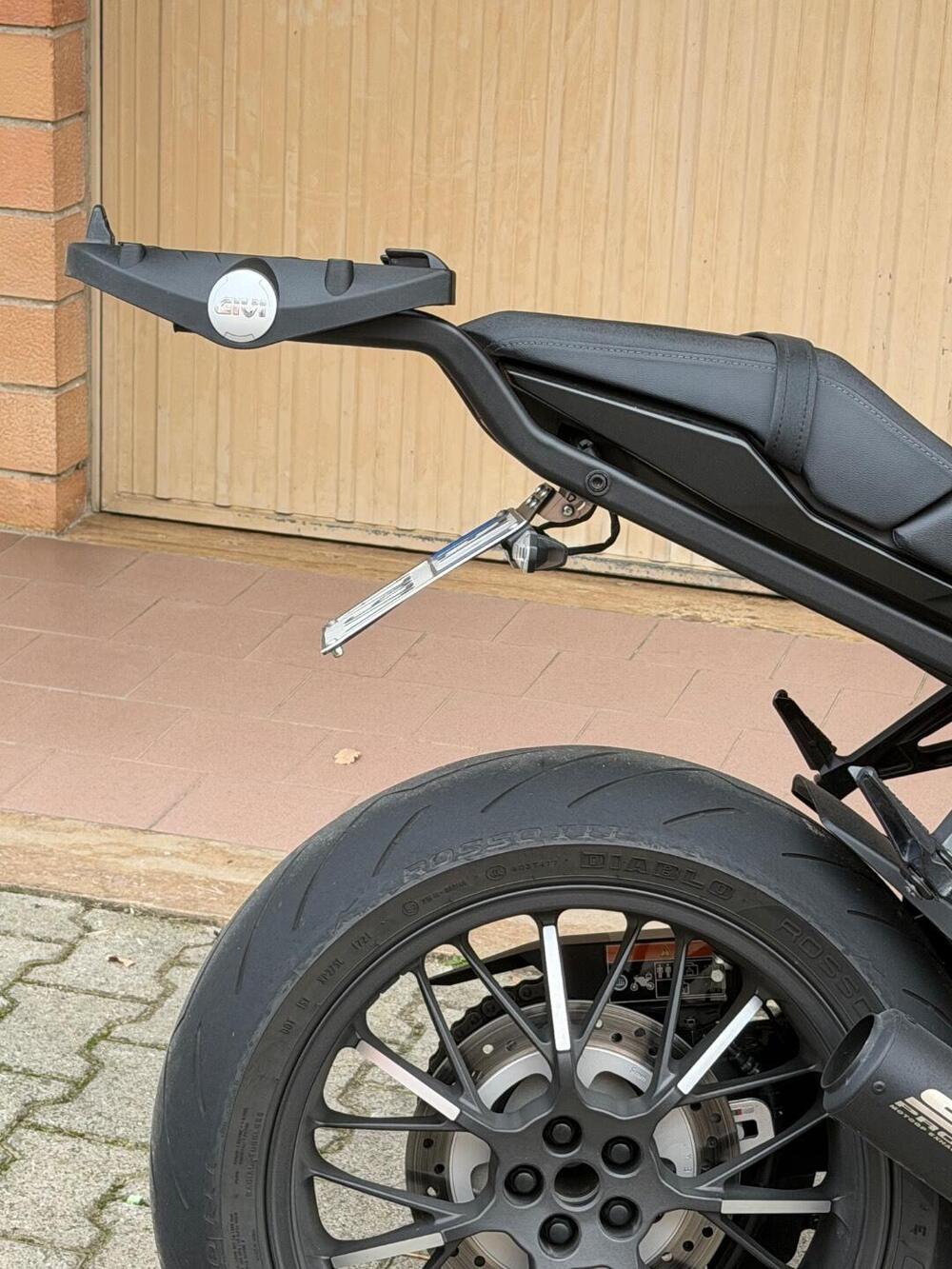 Honda CB 1000 R Black Edition (2021 - 25) (3)