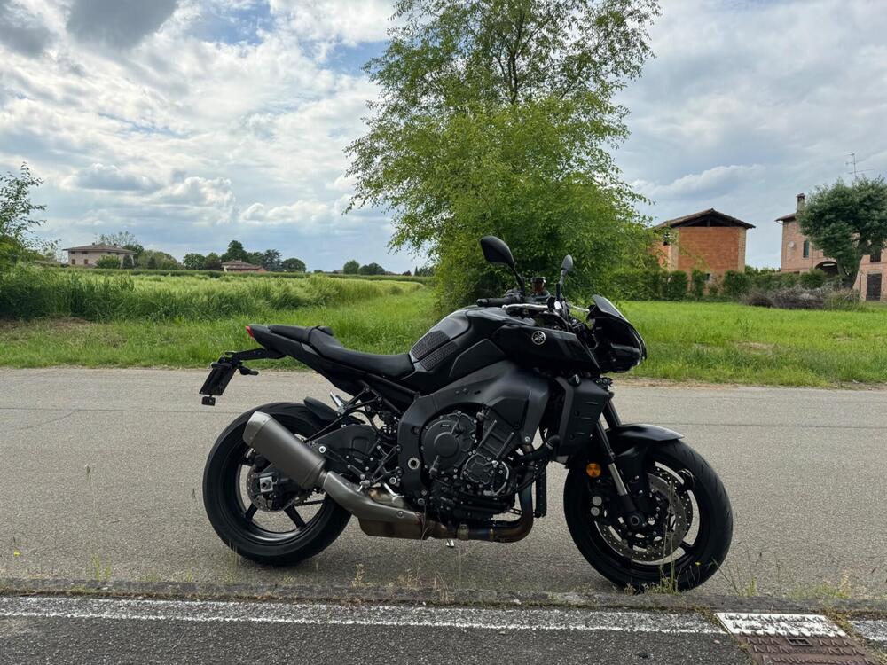 Yamaha MT-10 (2022 - 26) (7)