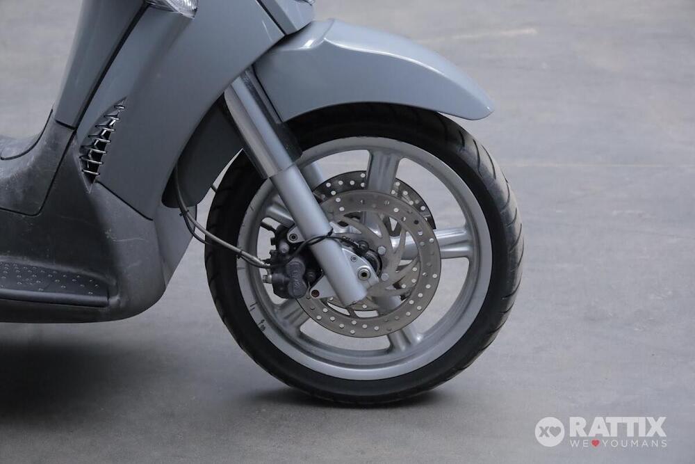 Aprilia Scarabeo 500 (2007 - 12) (9)