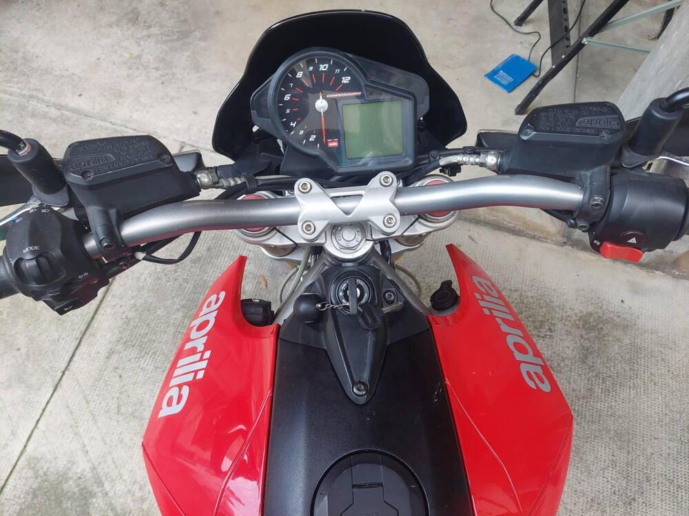 Aprilia Dorsoduro 750 (2009 - 14) (2)