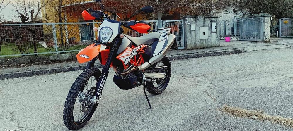 KTM 690 Enduro R (2012 - 17) (2)