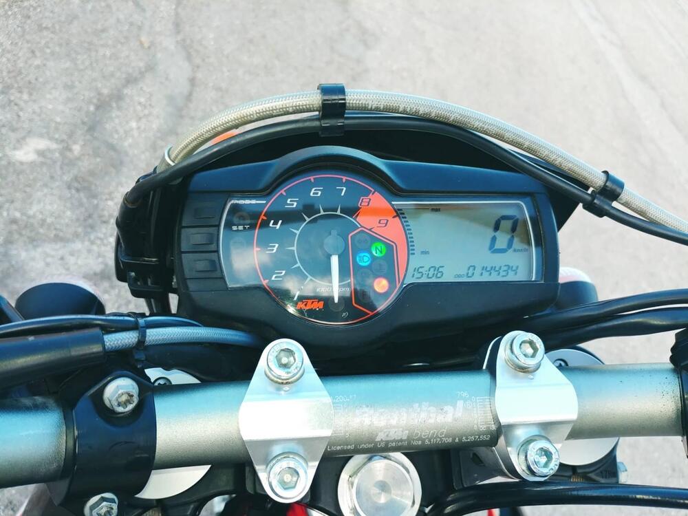 KTM 690 Enduro R (2012 - 17) (6)