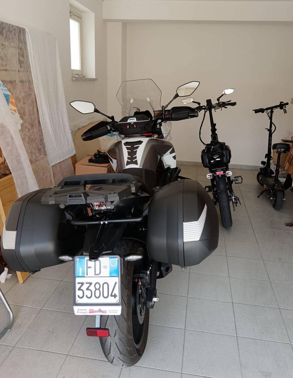 CFMOTO 650MT (2021 - 24) (12)