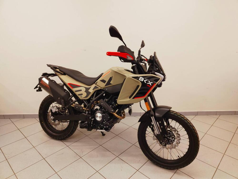 Benelli BKX 125 (2026) (2)