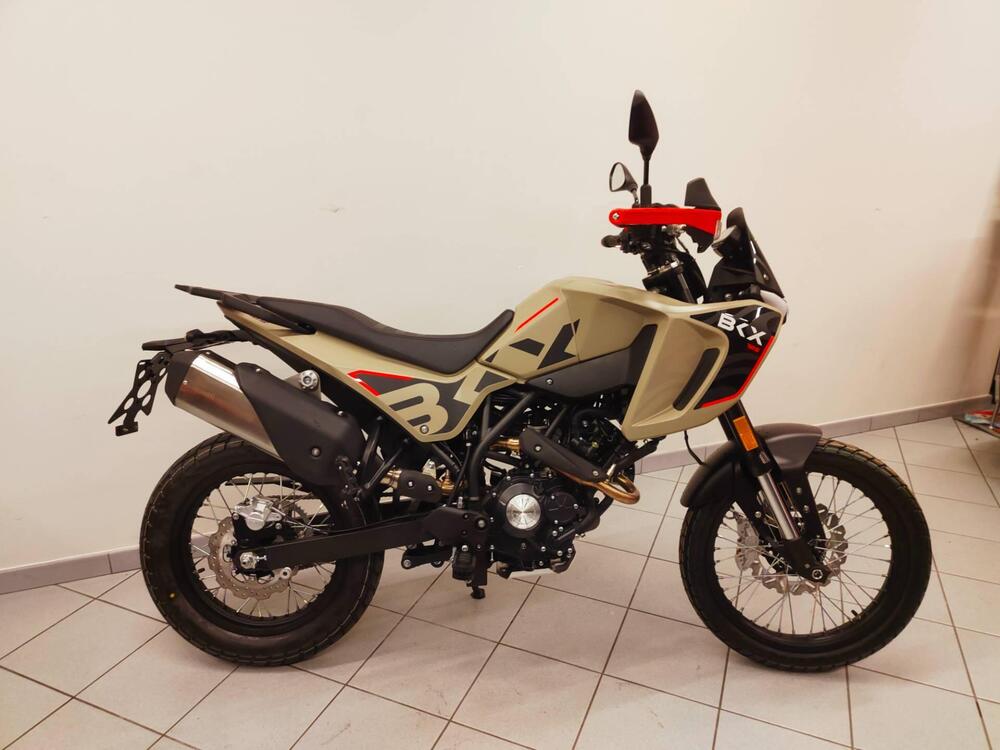 Benelli BKX 125 (2026) (3)